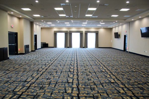 ARBOR HOTEL AND CONFERENCE CENTER (Lubbock)